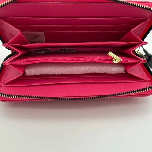 NWT Vera New York Quilted Zip-Around Wallet – Hot Pink with Gold Accents - Picture 5 of 7